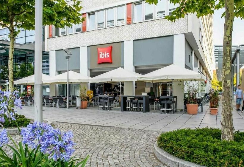 ホテル Ibis Dresden Koenigstein