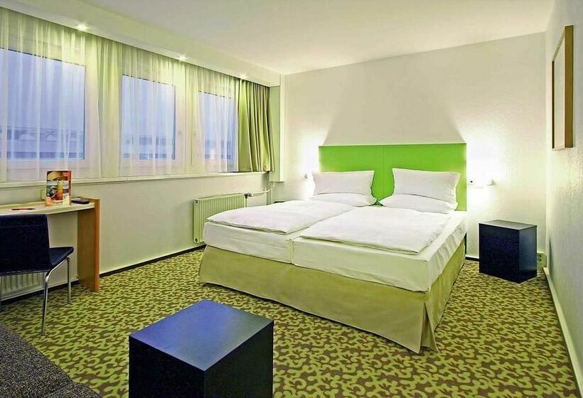 ホテル Ibis Dresden Koenigstein