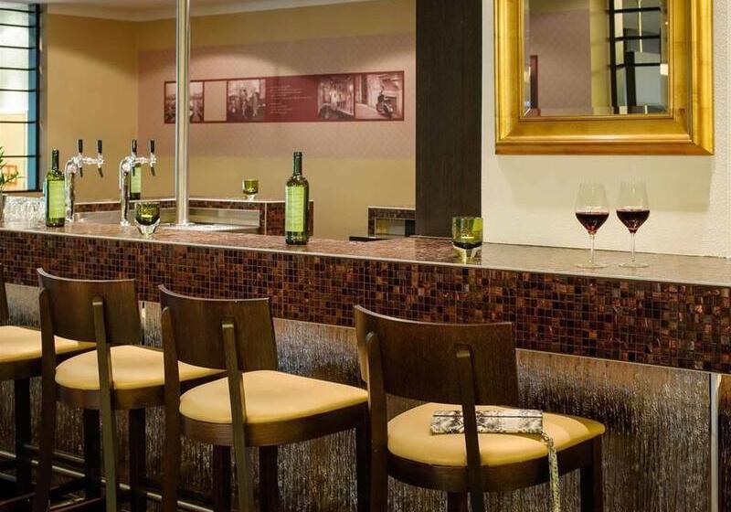 ホテル Ibis Styles Regensburg