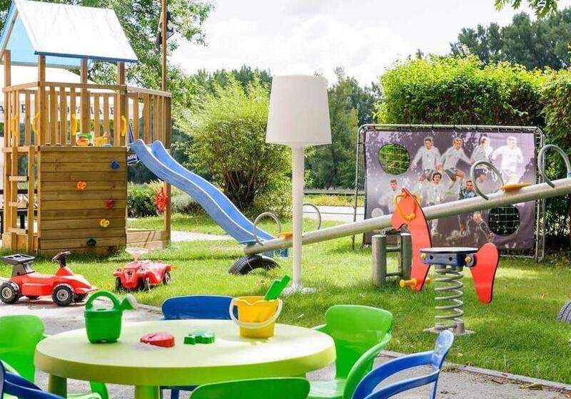 ホテル Ibis Styles Regensburg