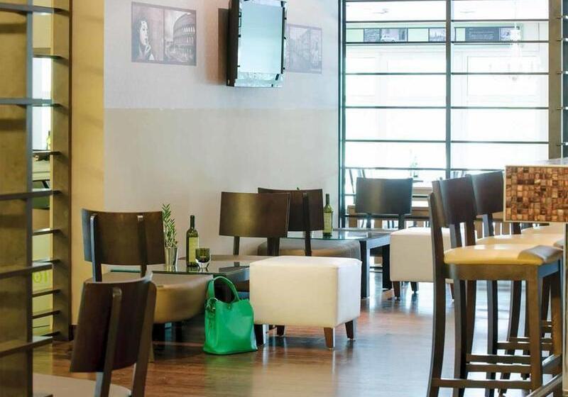 ホテル Ibis Styles Regensburg