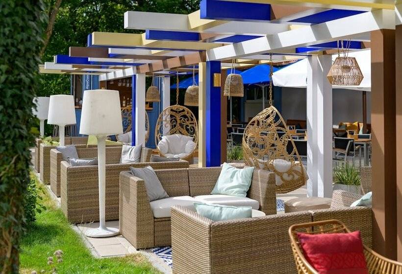 ホテル Ibis Styles Regensburg