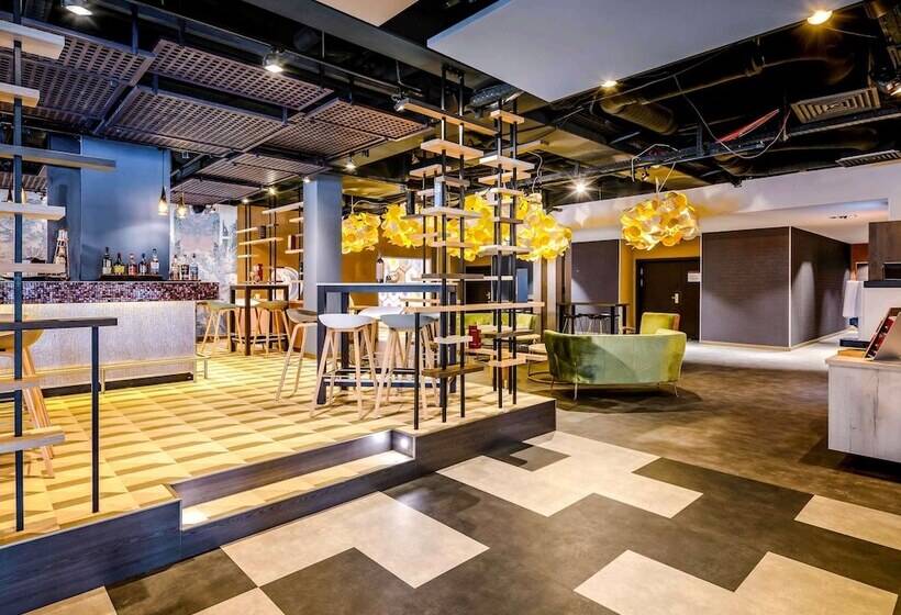 ホテル Ibis Styles Regensburg