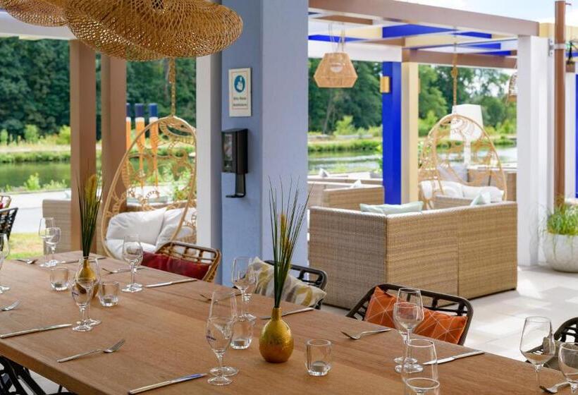 ホテル Ibis Styles Regensburg