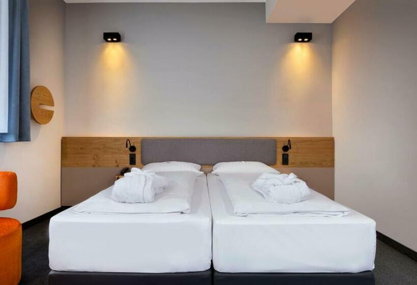 هتل Intercity München