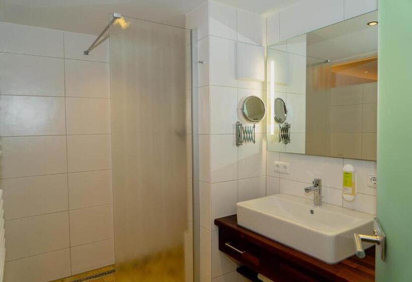 هتل Landgasthof Zur Post