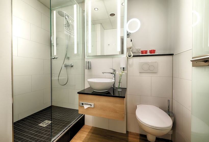 Leonardo Hotel Munich City North