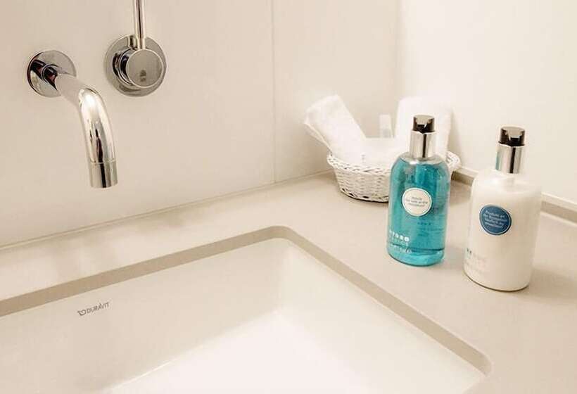 Отель Marc München