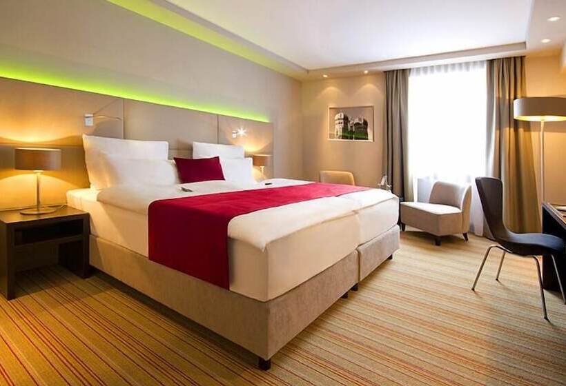 Отель Marc München