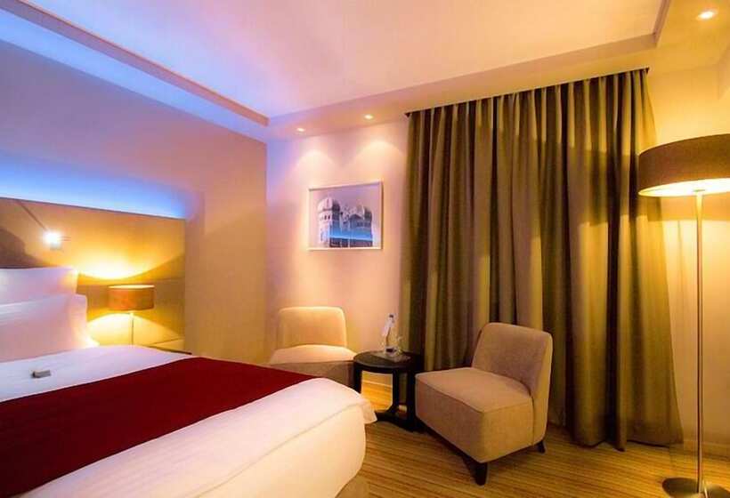 Отель Marc München