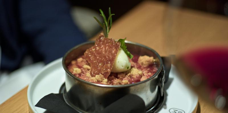 هتل Maximilian’s