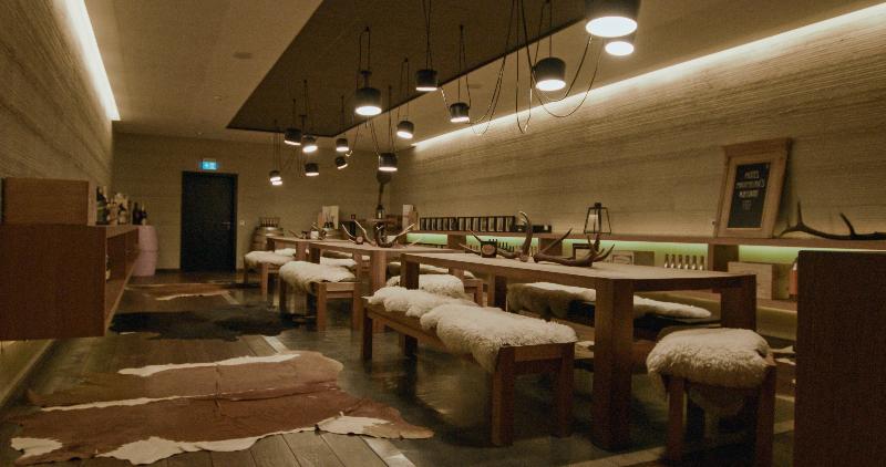 هتل Maximilian’s