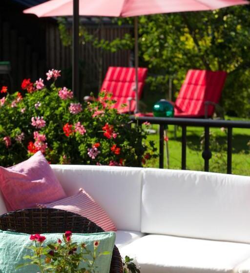 Отель Menning S