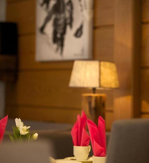 Отель Menning S