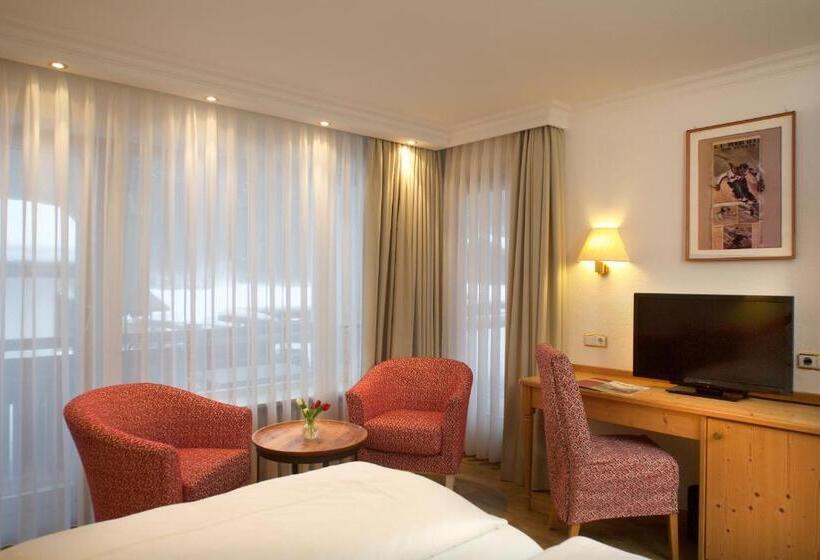 Отель Menning S