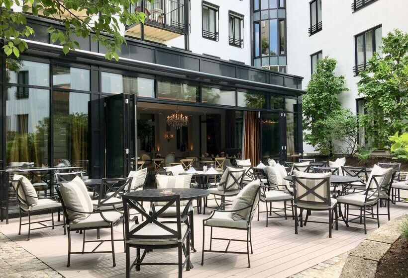 هتل Munchen Palace