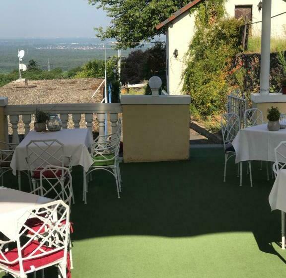 호텔 Panorama  Und Restaurant Schloßberg