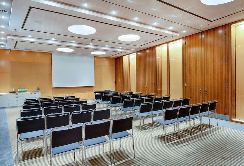 Radisson Collection Hotel, Berlin