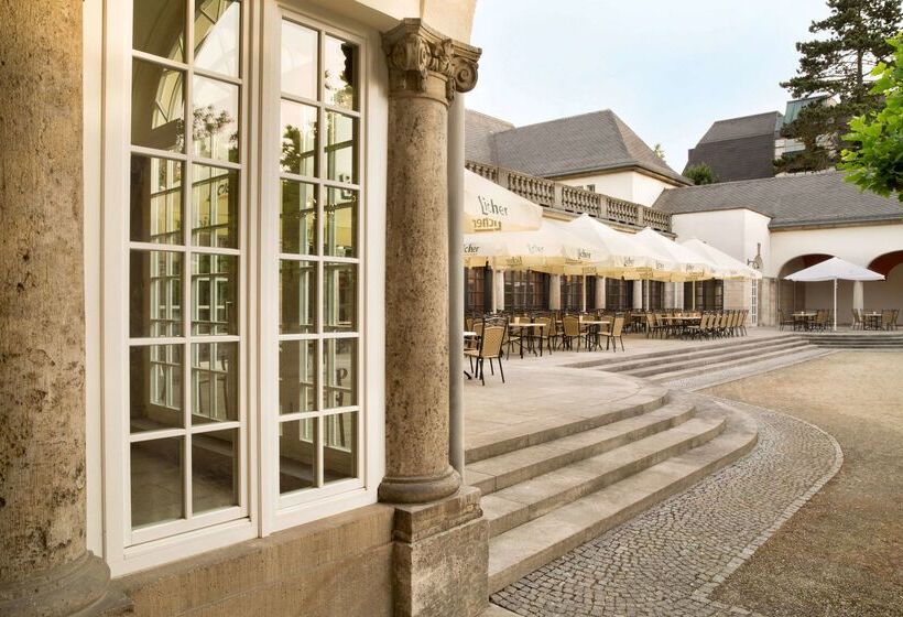 ホテル Ramada Nürnberg Park