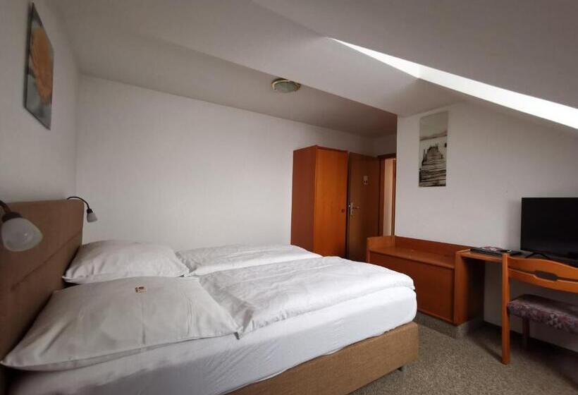 Отель Römerhof