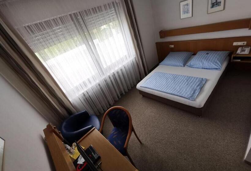 Отель Römerhof