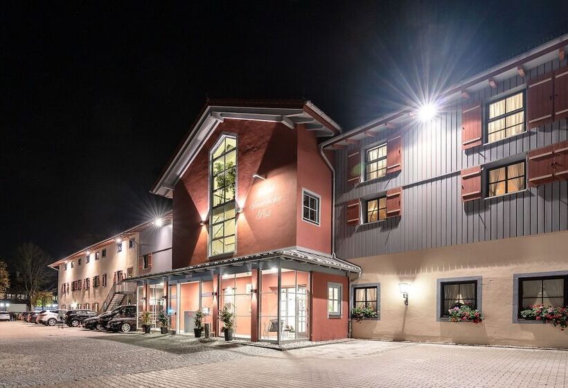 호텔 Sauerlacher Post