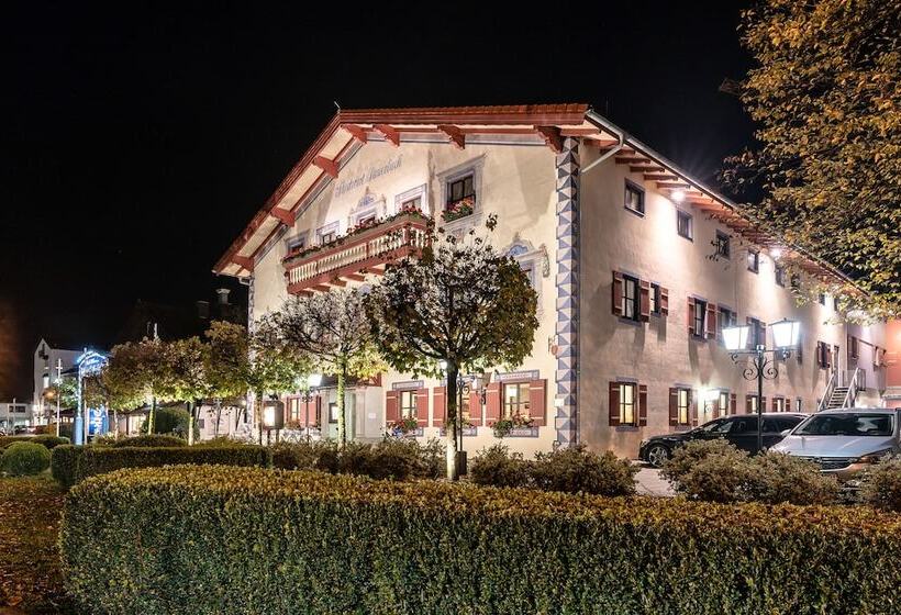 호텔 Sauerlacher Post