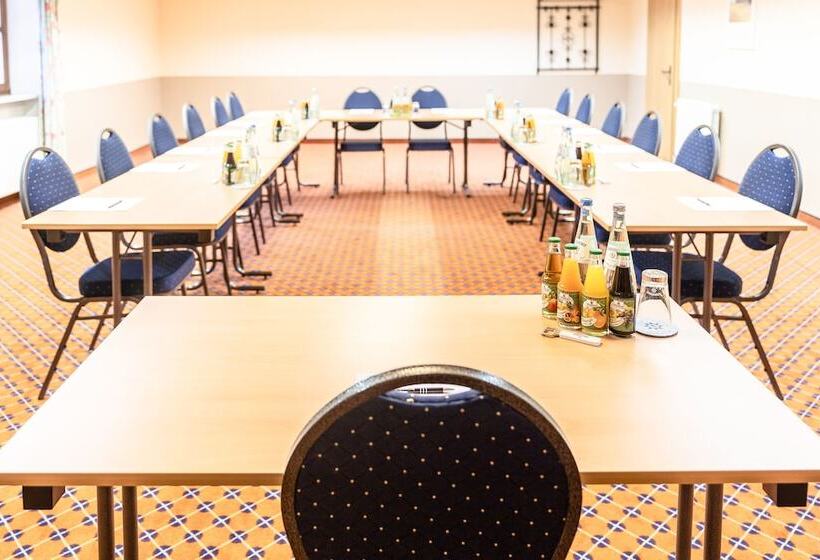 호텔 Sauerlacher Post