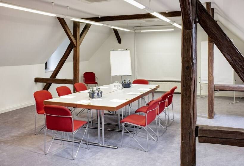 בית מלון כפרי Schloss Eckberg