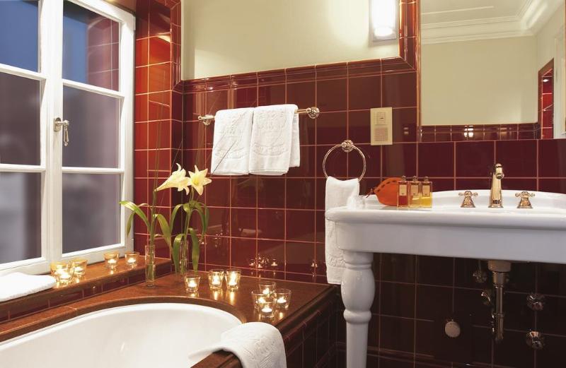 Schlosshotel Steinburg