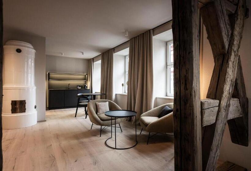 Отель & Spa Goldene Rose