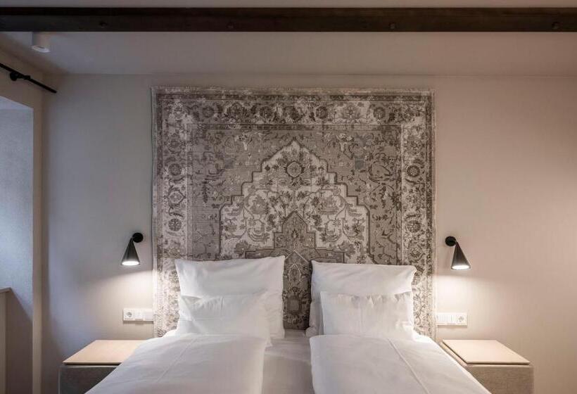 Отель & Spa Goldene Rose