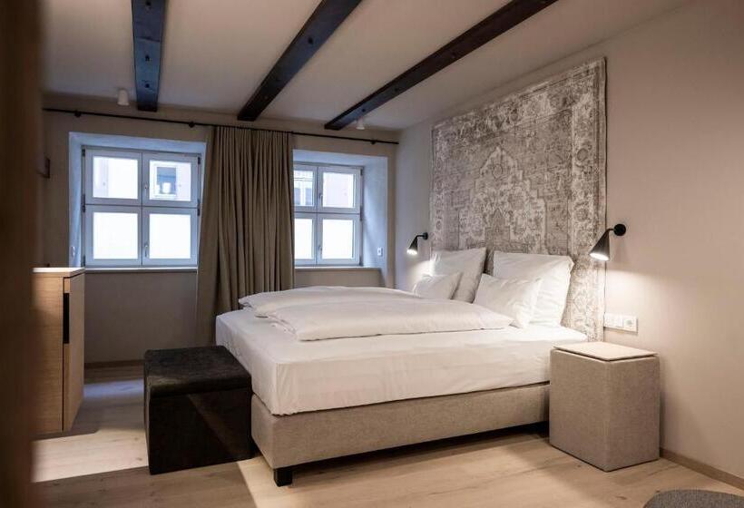 Отель & Spa Goldene Rose