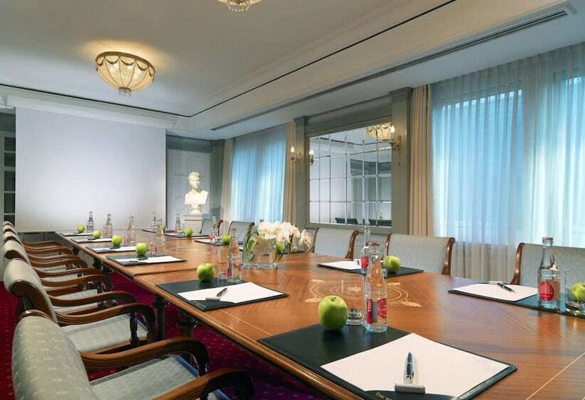 هتل The Westin Grand Berlin