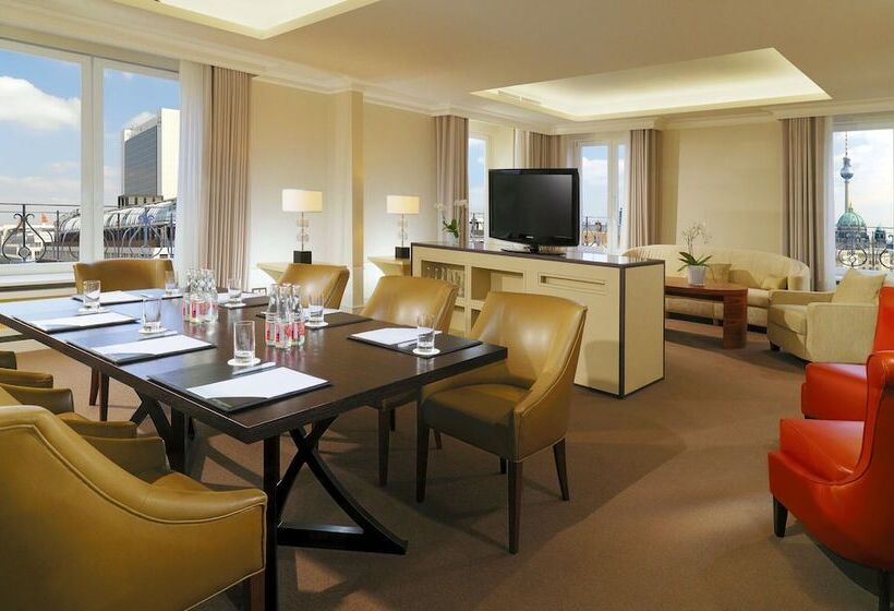 هتل The Westin Grand Berlin