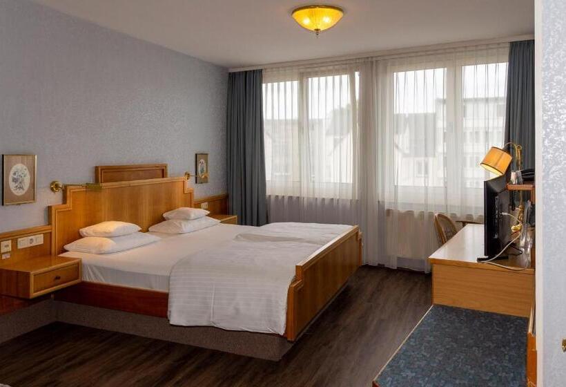 Отель Trip Inn Aschaffenburger Hof