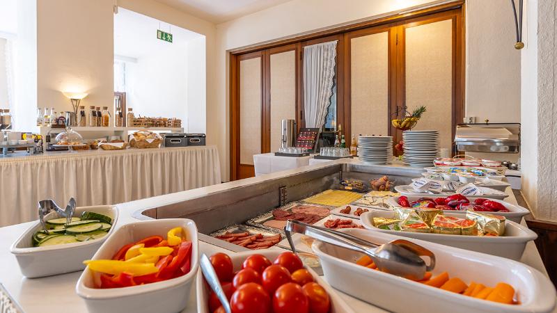 Отель Trip Inn Aschaffenburger Hof