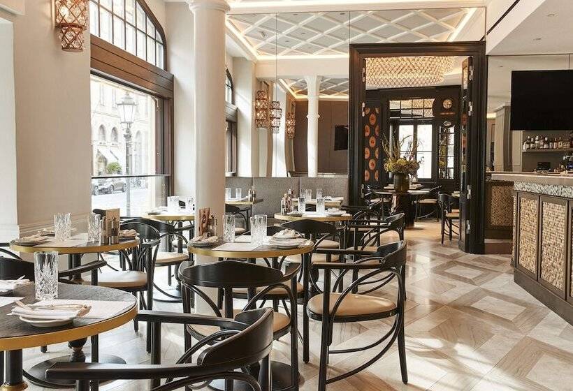 هتل Vier Jahreszeiten Kempinski München