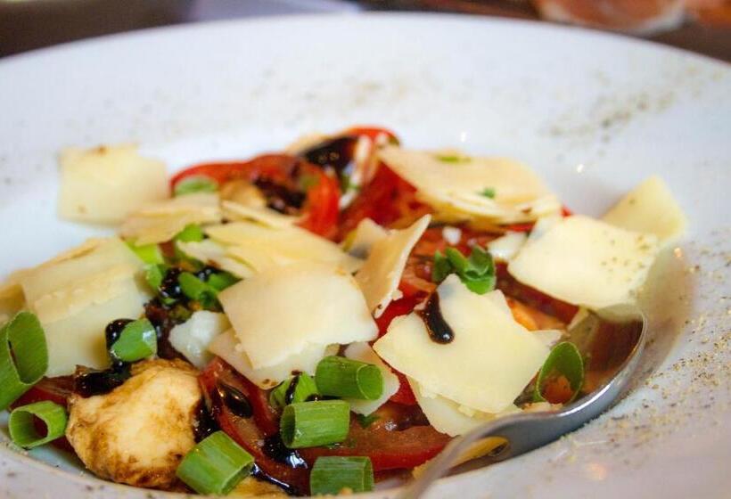 Отель Vier Jahreszeiten