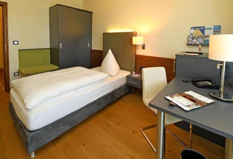 Отель & Weinhaus Anker