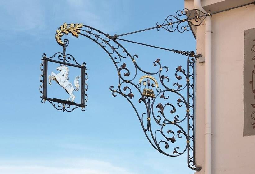 ホテル Weisses Ross