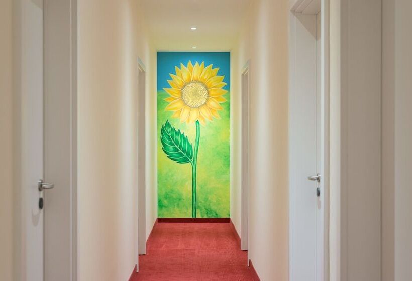 ホテル Weisses Ross