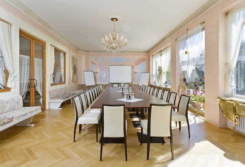 호텔 Wittelsbacher Hof Swiss Quality