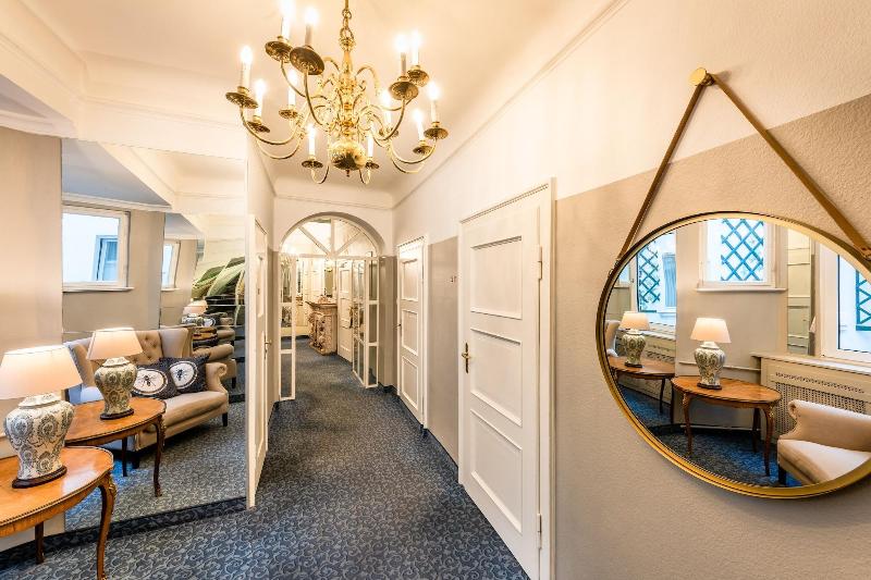 호텔 Wurzburger Hof