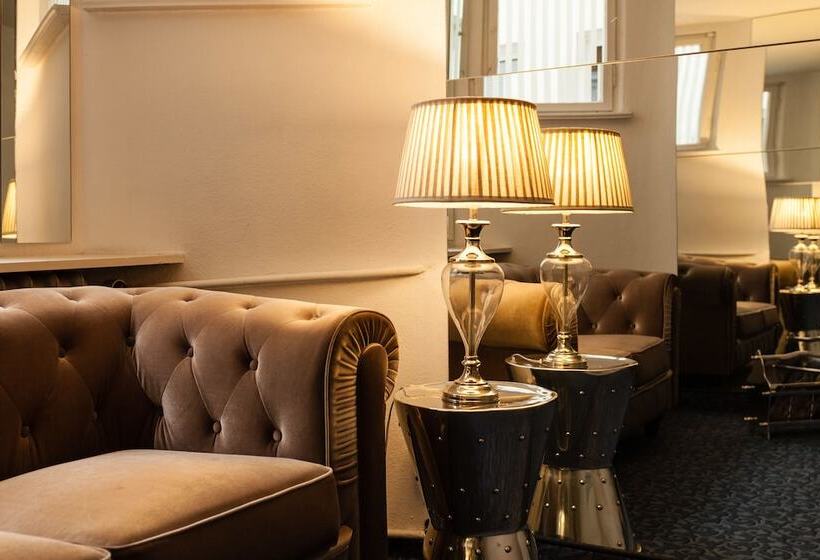 호텔 Wurzburger Hof