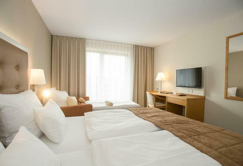 בית מלון כפרי Zettler Günzburg