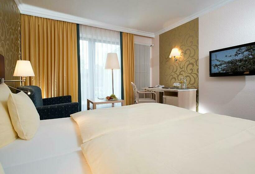 בית מלון כפרי Zettler Günzburg