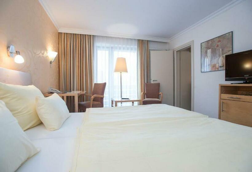 فندق Zettler Günzburg