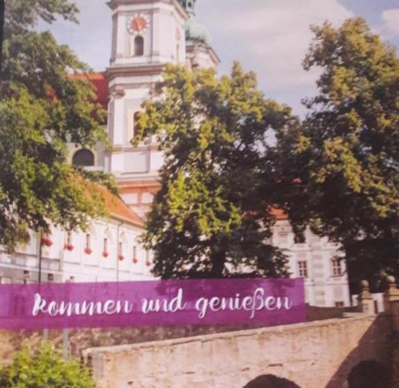 호텔 Zrenners Garni