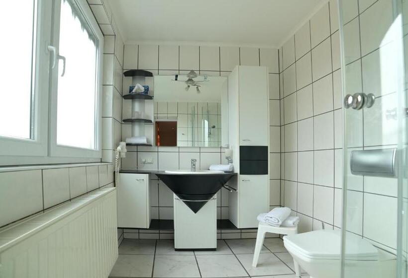 호텔 Zrenners Garni